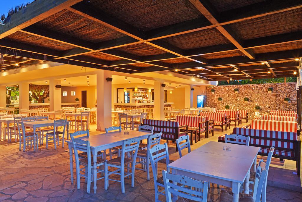 Long Beach Hotel & Resort Longos  Exterior foto